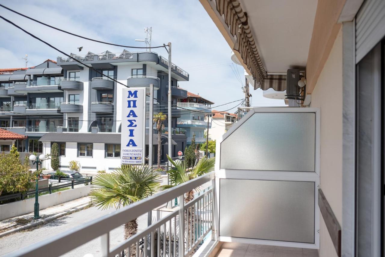 Μpasias Apartments Paralía Extérieur photo